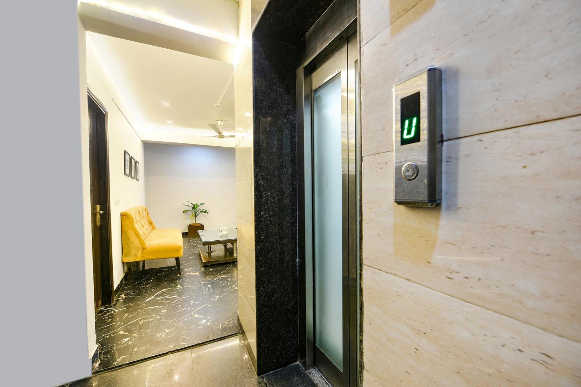 Fabhotel City Suits Gurgaon Bagian luar foto